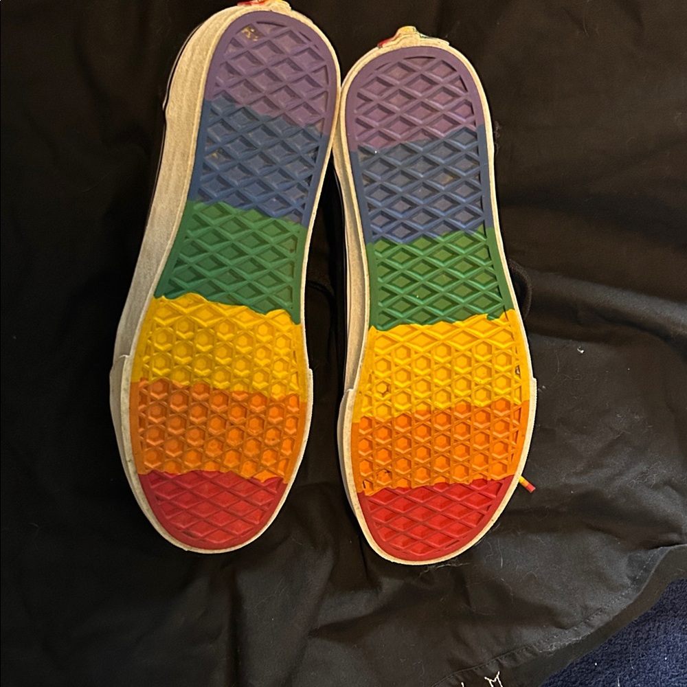 Vans vintage rainbow sneakers. - Picture 5 of 10